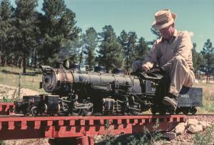 1976-LiveSteam-6